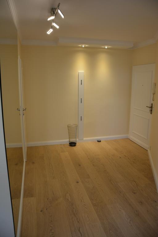 Luxury In Near Trade Fair *